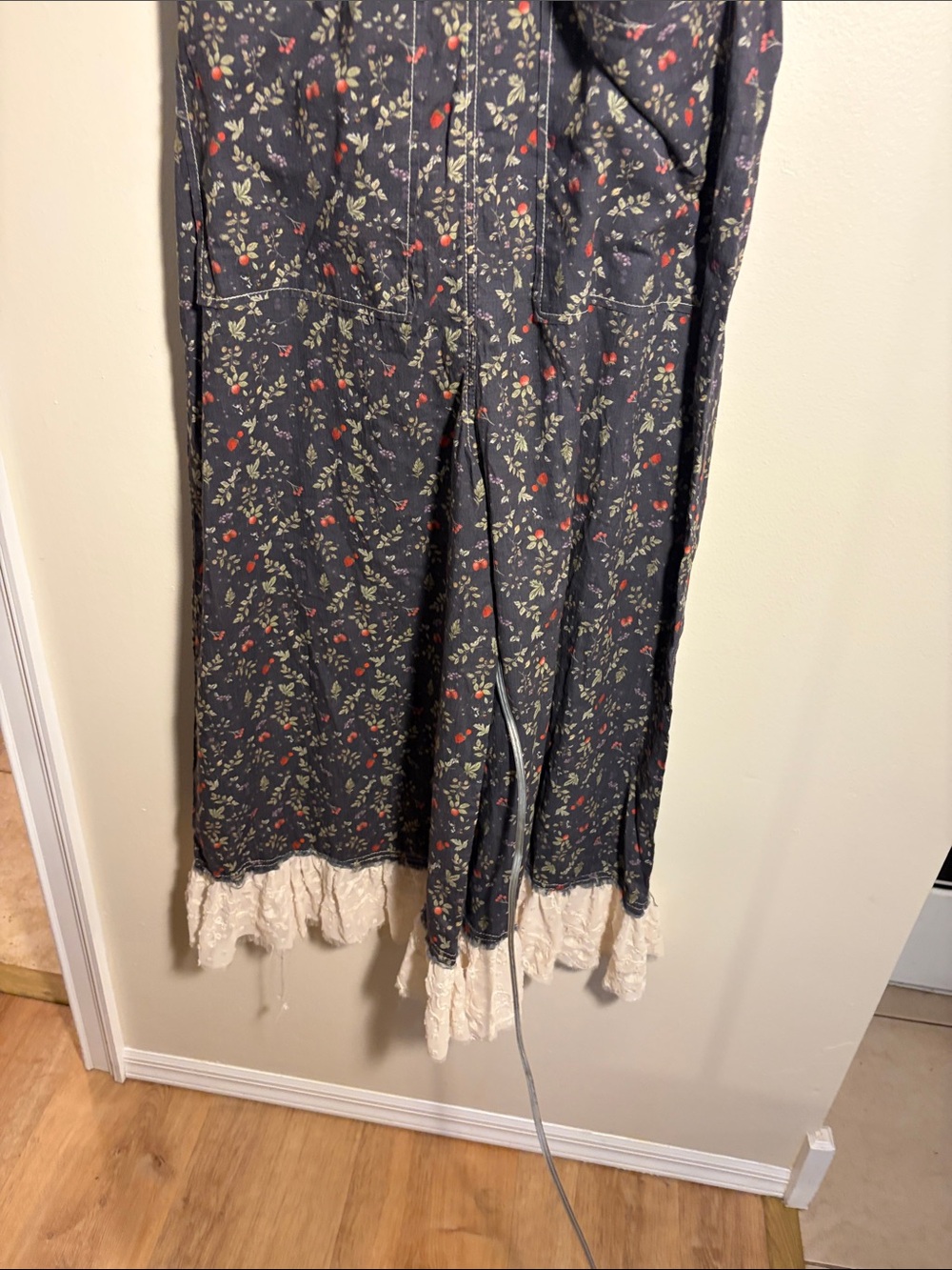 POL Dark Floral Wide-Leg Jumpsuit with Patchwork Pockets - Picture 8 of 8